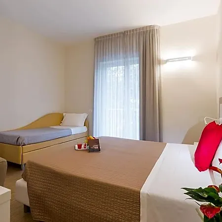 Hotel Amicizia 3*