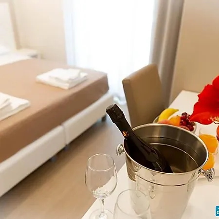 Amicizia Hotel