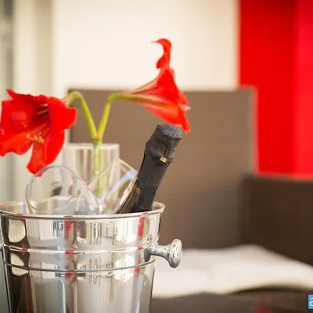 アミチツィア 3*