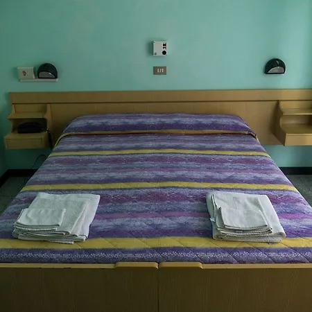 アミチツィア 3*