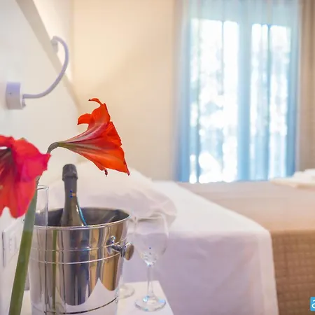 アミチツィア 3* リミニ