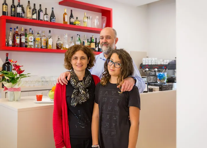 Amicizia فندق ريميني