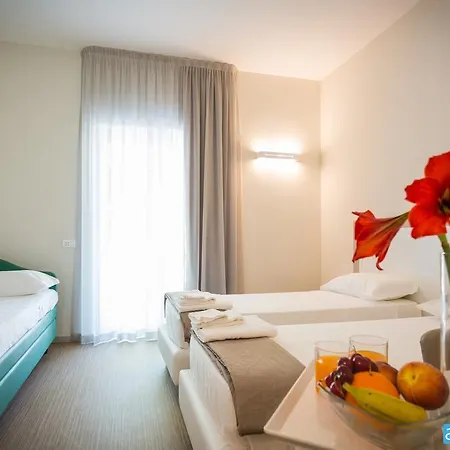 Amicizia 3* ريميني